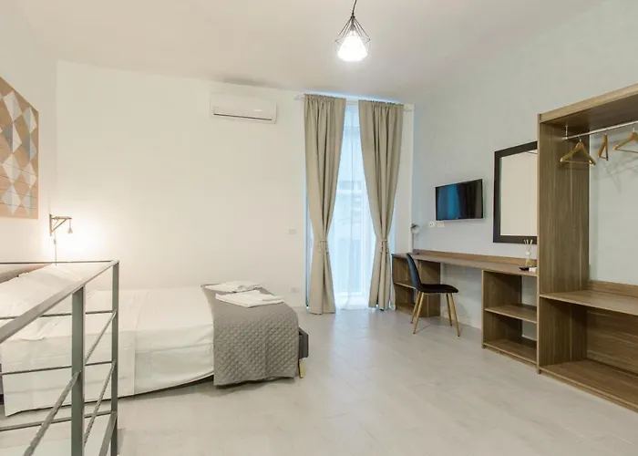 Casa90 Room In Napoli